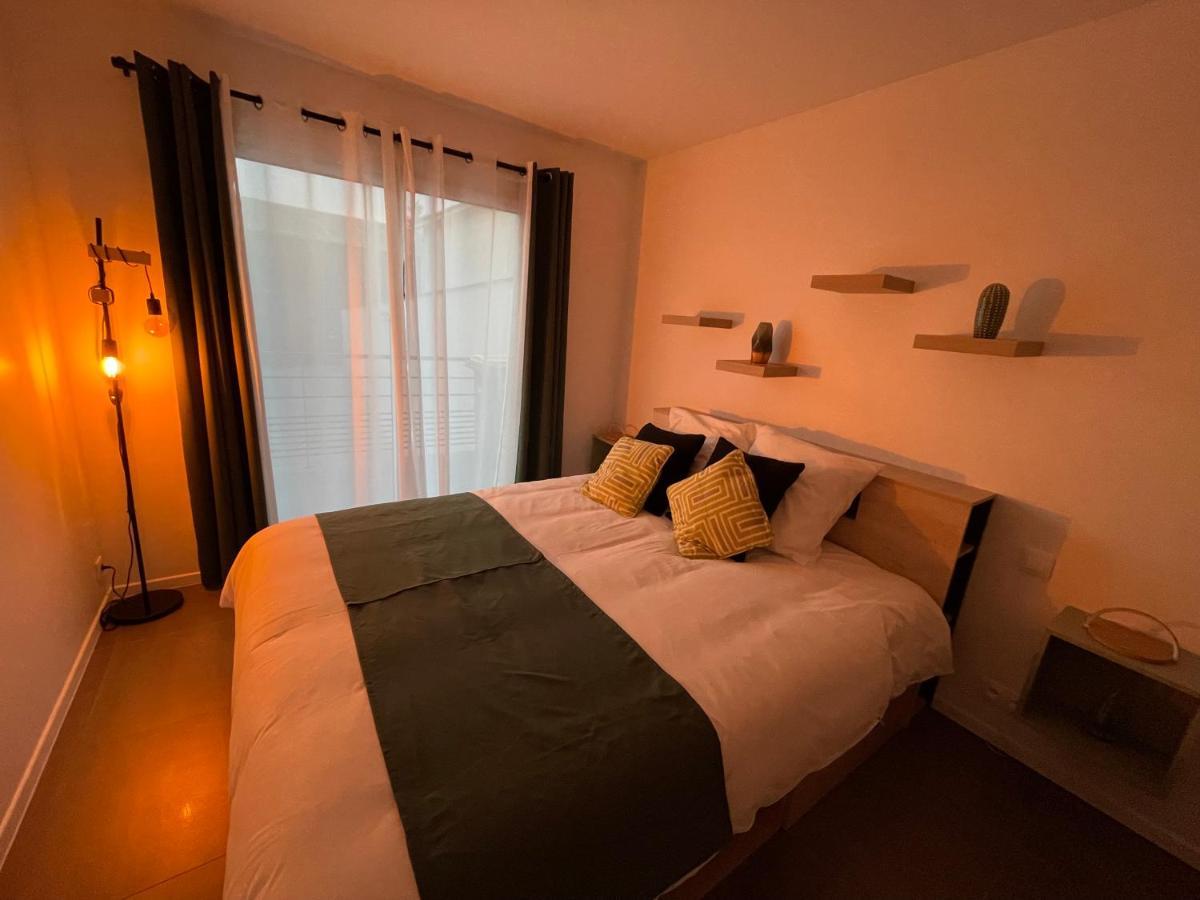 GOLD COCOON T3 74m2 proche centre ville Villejust Extérieur photo